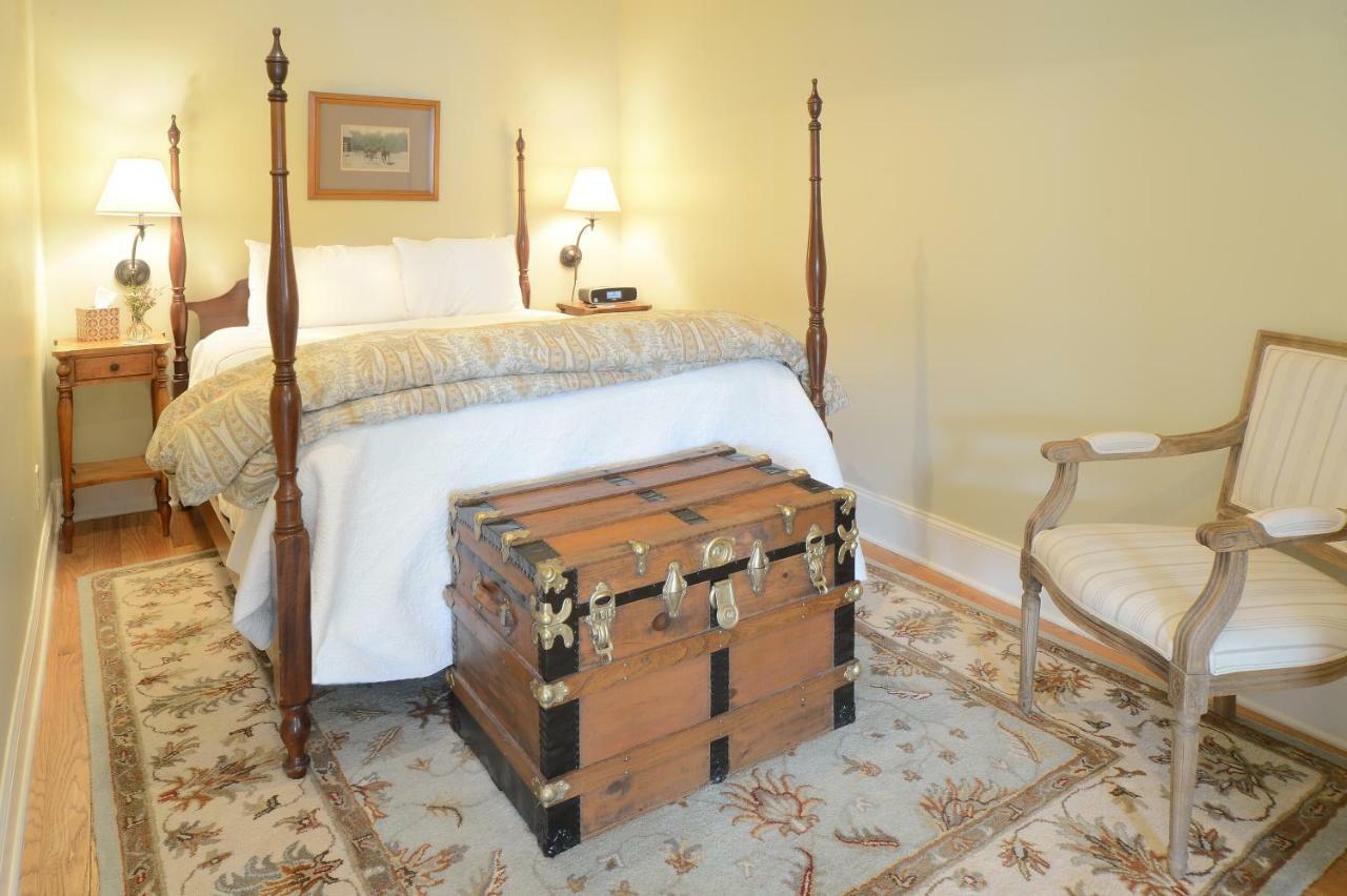 The Springwater Bed And Breakfast Saratoga Springs Eksteriør billede