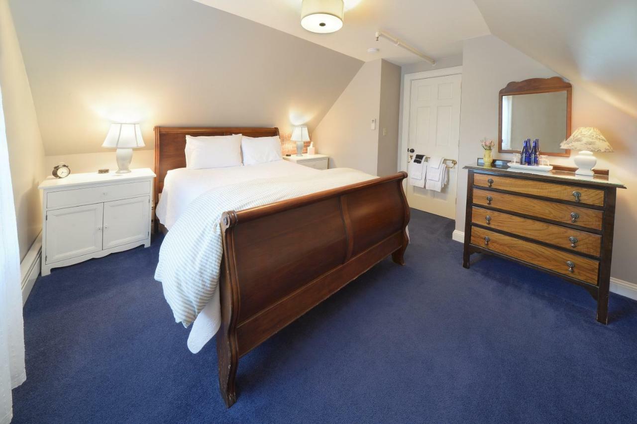 The Springwater Bed And Breakfast Saratoga Springs Eksteriør billede