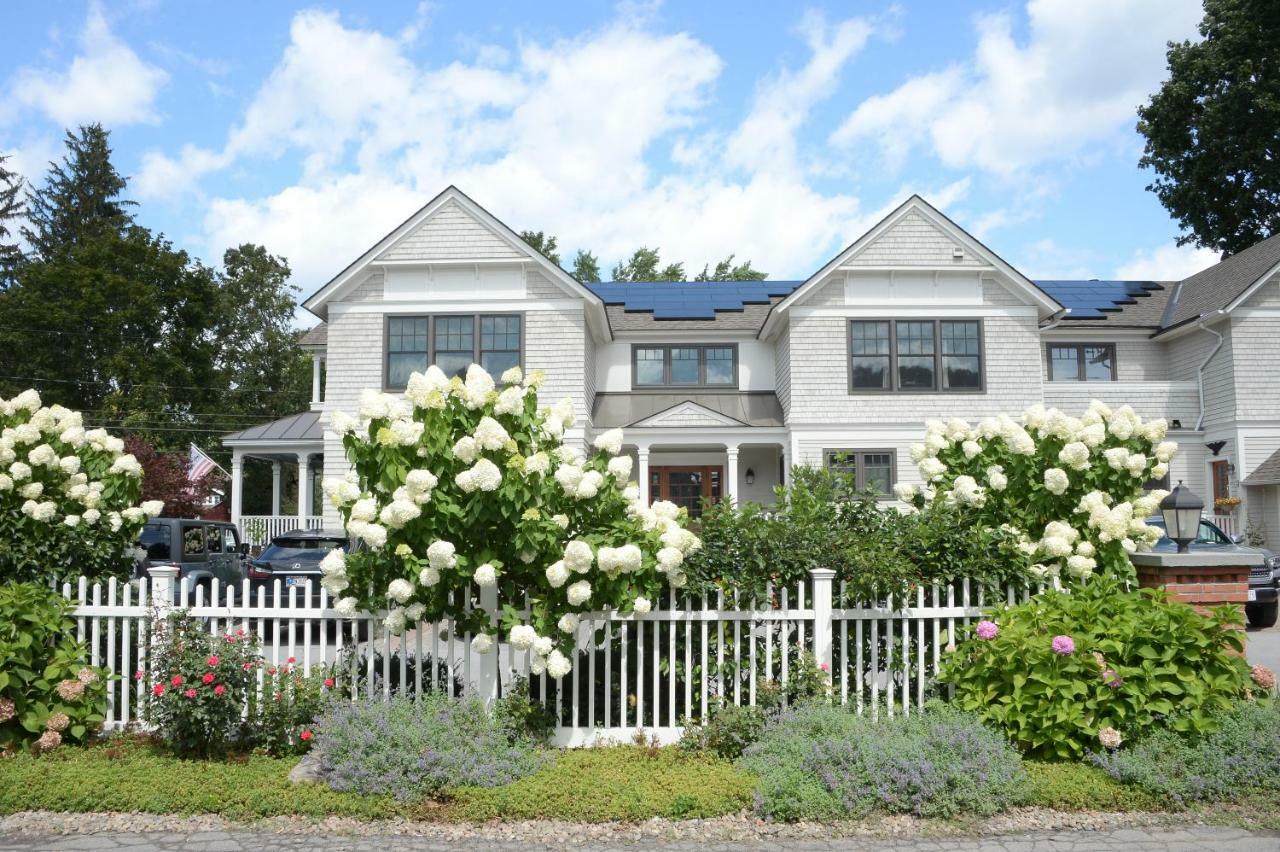The Springwater Bed And Breakfast Saratoga Springs Eksteriør billede