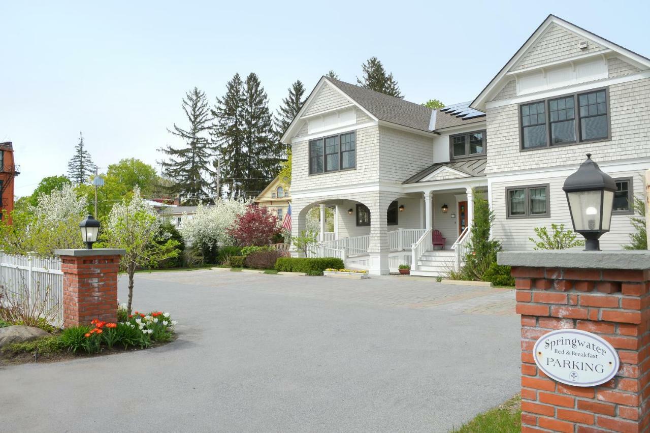 The Springwater Bed And Breakfast Saratoga Springs Eksteriør billede